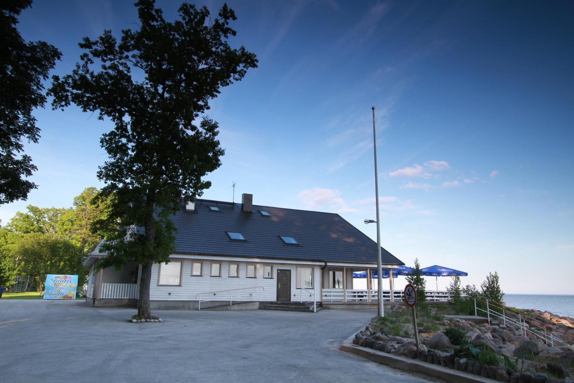 Hotel Doberani Rannamaja Valgeranna Exteriér fotografie